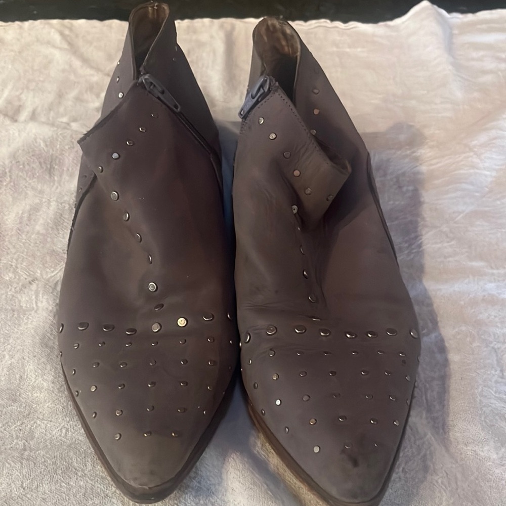 Free people booties size 40